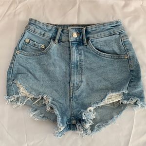 Zara women jeans shorts Sz0 light wash